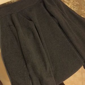 Columbia flees sweater